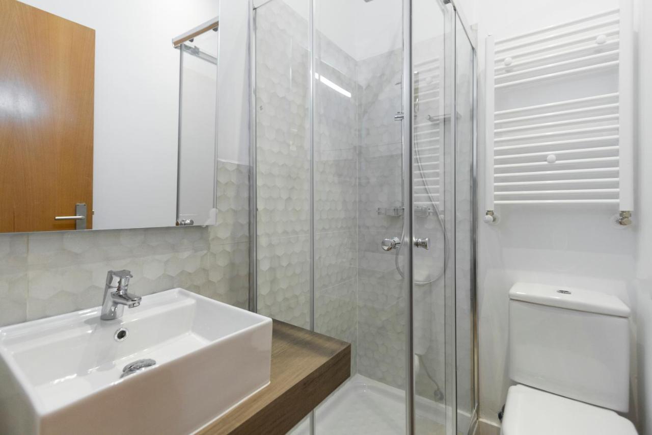 Dobo Homes - Zu84 Madrid Esterno foto