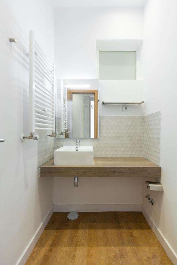 Dobo Homes - Zu84 Madrid Esterno foto